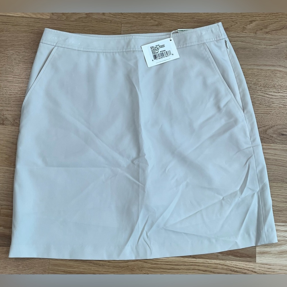 Fairway & Greene skort, khaki color, size 6